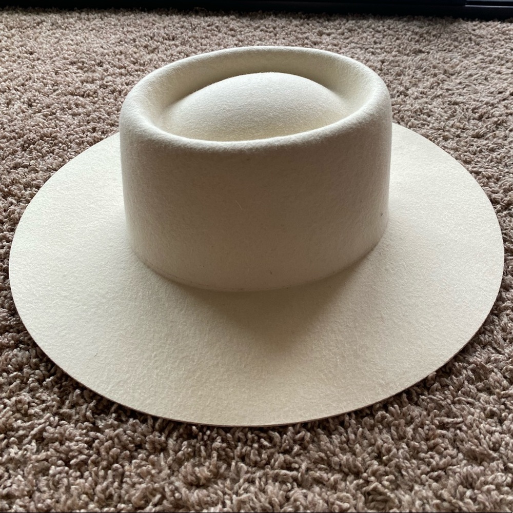NWT WeWoreWhat x Lack of Color white boater hat S - Picture 9 of 10